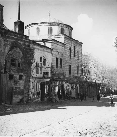 Hac Be Ir A A Camii Ve Alayk K Caddesi Foto Atlas