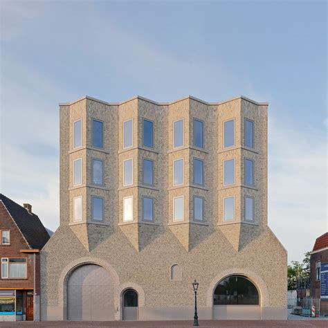 Ten Buildings Animated By Expressive Brick Facades Kyoto Global