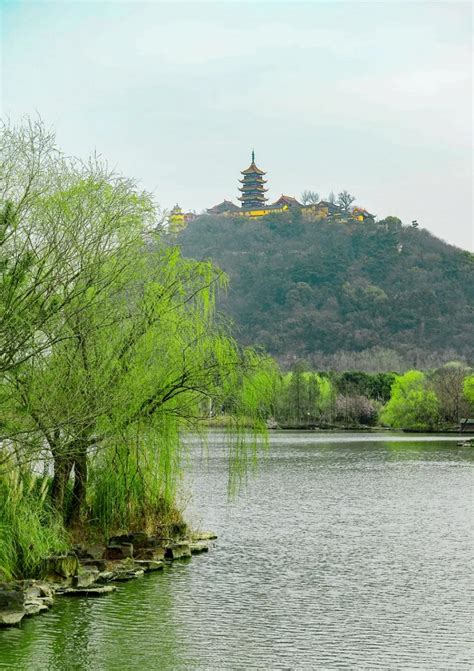 Explore the mountains of Nantong