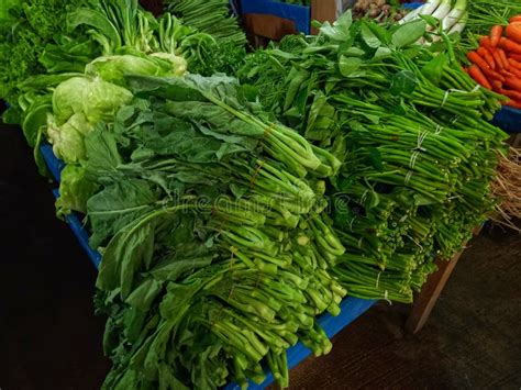 Fresh Vegetables at Berastagi Traditional Fruit and Vegetable Market Stock Photo - Image of ...