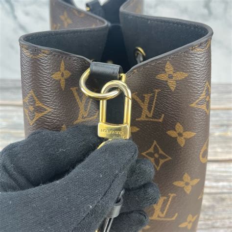 Louis Vuitton 路易威登m44020 經典monogram花紋neonoe系列牛皮鑲飾束口 水桶包 斜背包 肩背包