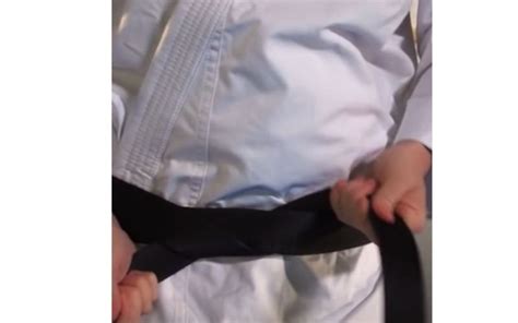 How To Tie A Karate Belt: Explained In Easy Steps