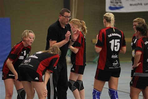 Frauen Der Hsg H Llhorst Gewinnen Hinrunde Nw De