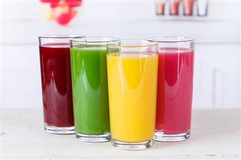 Premium Photo | Juice smoothie smoothies fruit fruits healthy eating