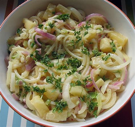 Zwiebel Salat Mit Ananas Von Keks Chefkoch De