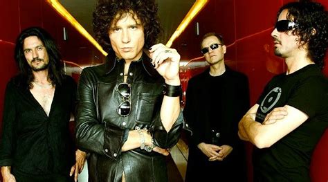 ¡bunbury Y Compañía Llegan A Netflix Éste Día Podrás Ver El Documental De Héroes Del Silencio