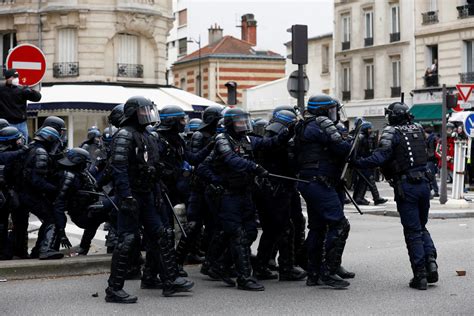 French Senate Passes Pension Reform Bill Despite Nationwide Protest