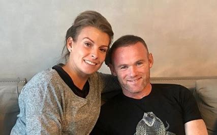 Wayne Rooney shares rare family pic on Insta - Entertainment Daily