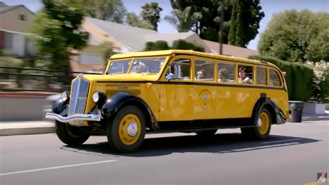 Yellowstone Tour Bus 1936 White Model 706 Visits Jay Leno S Garage