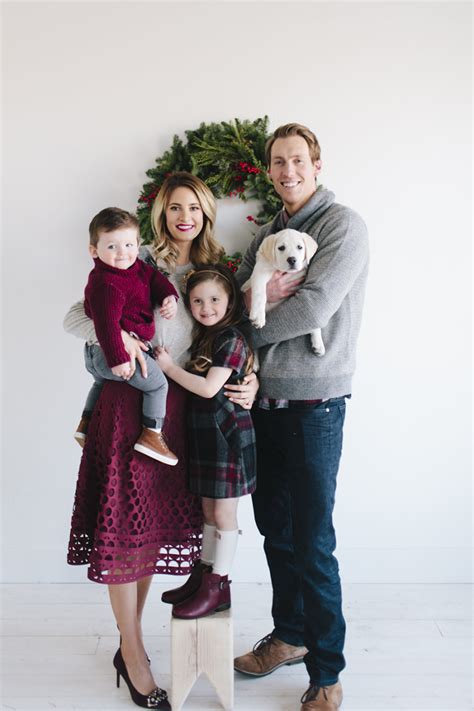 Family Outfits For Christmas Pictures – Christmas Gifts