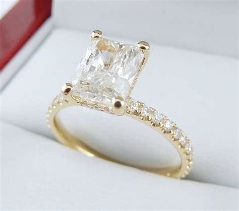 Radiant Diamond Yellow Gold Hidden Halo Style 4315 Diamondnet