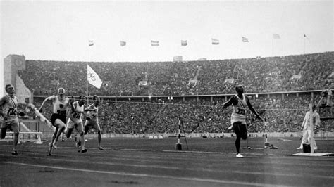 This week in Olympic sports history: March 25-31, Jesse Owens honoured