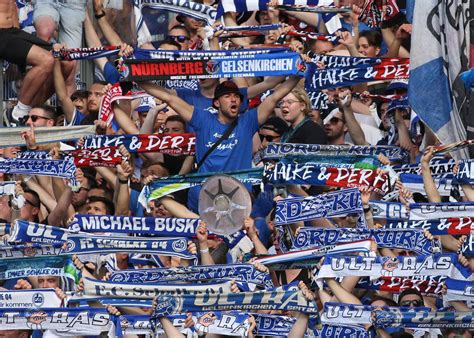 Fc Schalke 04 Macht Es Endlich Offiziell Fans Flippen Aus Derwestende