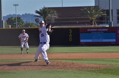 Baseball: Winning streak continues after 10-1 win over Grand Canyon University | The Sundial