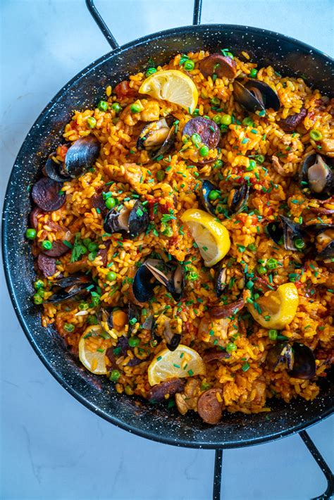 Paella Mixta