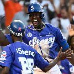 Mauricio Jonronea Dentro Del Parque Y Licey Blanquea Otra Vez A Las