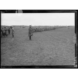 Imagesd Fense Camp De Chalons Marne Revue Par Le G N Ral Gouraud