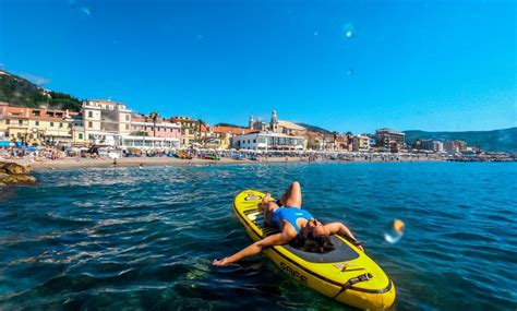 Ligurian Riviera Tira Le Somme Una Stagione Strana Che Ha Dovuto Fare