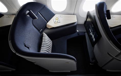 The Collins Airlounge Seat How We Made The Best Business Class Seat