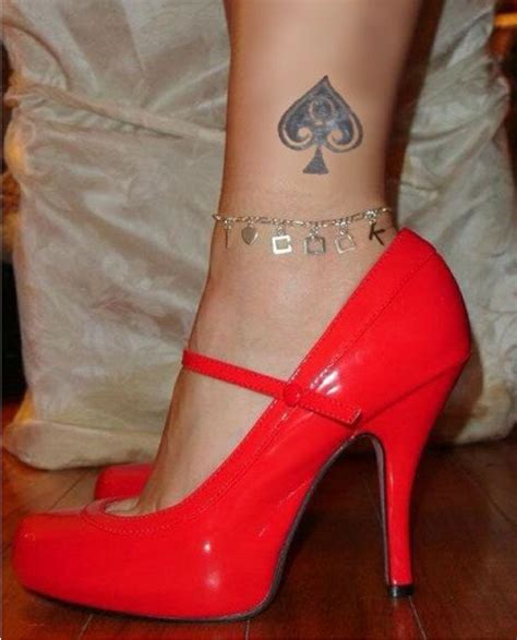 Pin By Lisa Ann On Legs And Bodies Beautiful Queen Of Spades Tattoo Spade Tattoo Queen Of Spades