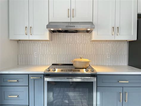 Top 10 small kitchen backsplash tile ideas for you in 2024