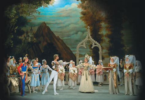 St. Petersburg Ballet Theatre: Swan Lake | Dance in New York