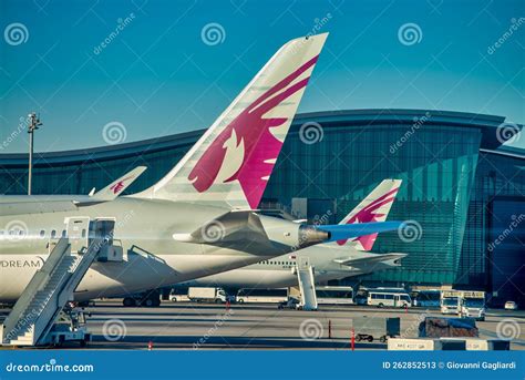 Doha Qatar December 12 2016 Airplanes On The Runway Of Hamad International Airport Stock