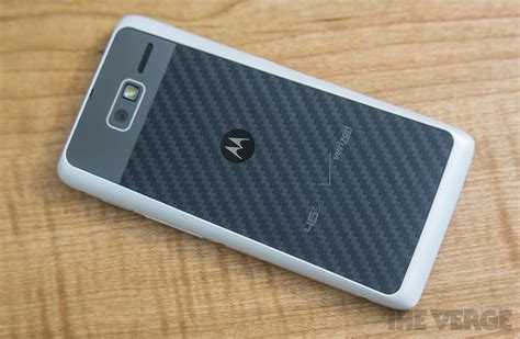 Motorola Droid Razr M Review The Verge