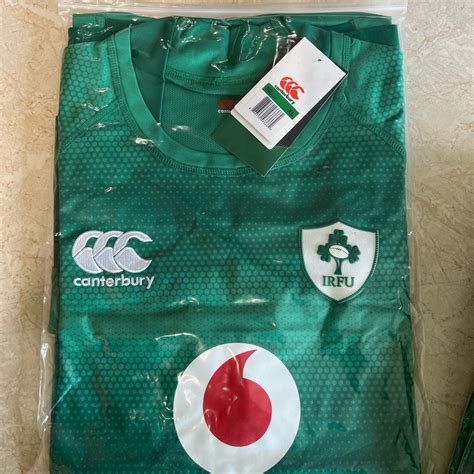 Ireland Rugby Jersey XL - Depop