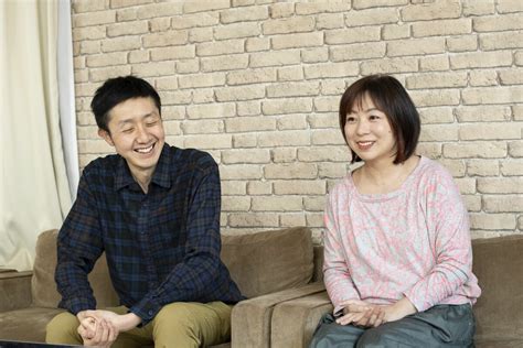 写真 「僕はもうセックスのことで責められなくていいんだと」妻の彼氏と同居、離婚セックスレスだった元夫婦が語る、「その後」の生活 文春オンライン