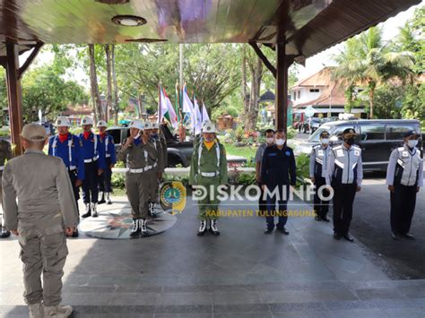 Upacara Serah Terima Pataka Jer Basuki Mawa Beya Dalam Rangka