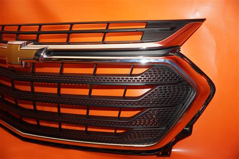 Chevrolet Traverse Grille 2018 2019 2020 23376132 Oem