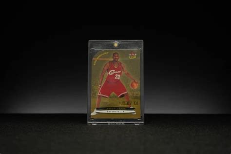 Lebron James Fleer Ultra Gold Medallion Lucky 13 Trading Cards