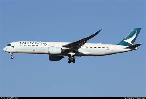 B Lrg Cathay Pacific Airbus A Photo By Rk Id