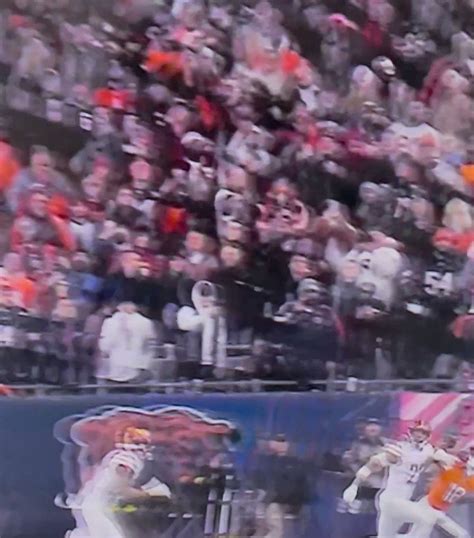 [Highlight] Close up of Bears 3rd down that almost resulted in game ...