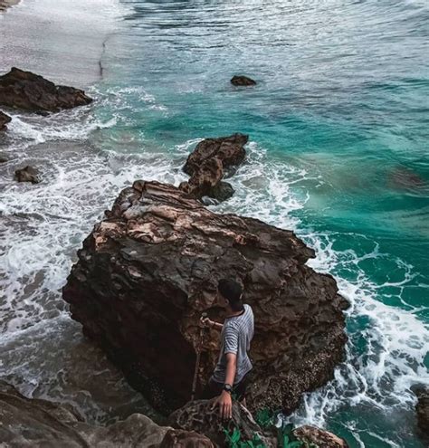 Indahnya Pantai Pandaratan Sibolga Surganya Bintang Laut Camping