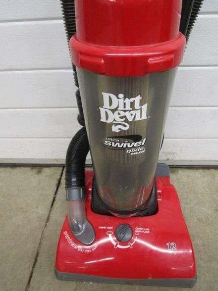 Dirt Devil Ultra Swivel Glide Bagless Upright Vaccum Oberman Auctions