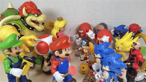 The Ultimate Battle Commences... MARIO vs SONIC : r/Actionfigurephotos