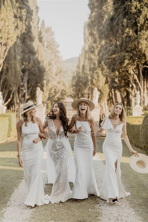 Bridal Party Fashion - 20 Beautiful Looks | World’s Best Wedding