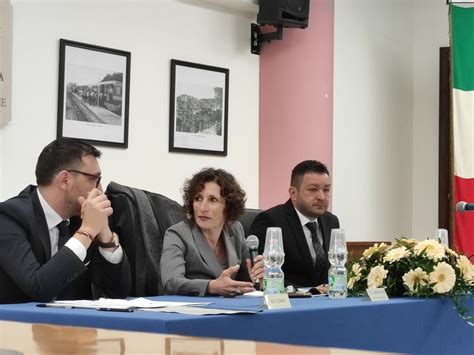 Cinquefrondi Il Prefetto Incontra I Sindaci Della Citt Degli Ulivi