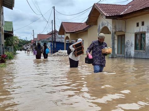 Pemprov Riau Sudah Salurkan Ton Beras Dan Ribuan Paket Sembako Untuk