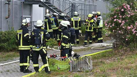 Gro Einsatz Der Feuerwehr Schmorbrand In Der Energiezentrale Von