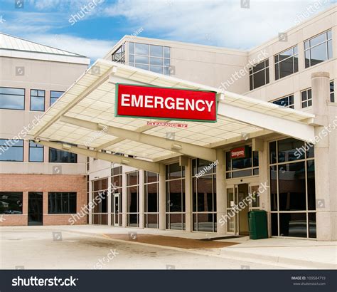 Entrance Emergency Room Hospital Stock Photo 109584719 - Shutterstock