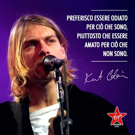 Oggi Kurt Cobain avrebbe compiuto 55 anni Qual è la prima cosa che vi