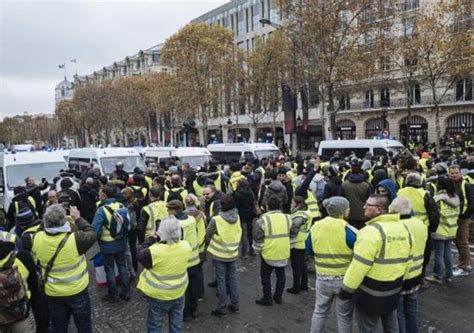 Gilet Gialli La Protesta Francese E Il Campanello D Allarme