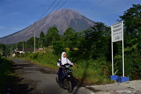 Badan Geologi Naikkan Status Gunung Semeru Menjadi Siaga Level