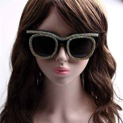 Monique 2017 Decorative Rhinestone Sunglasses Women Brand Designer