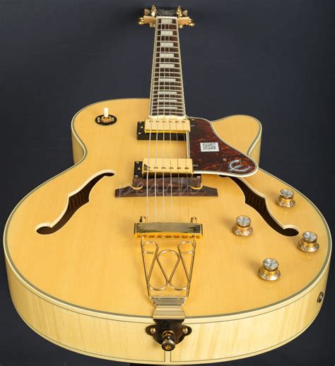 Epiphone Joe Pass Emperor Ii Pro Natural Peach Guitars