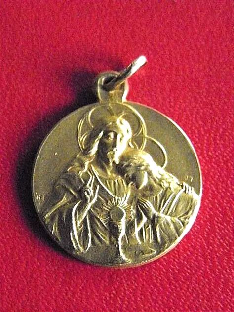 Medaille Religieuse Ancienne Coeur De Jesus Gd Metal Dore Eur