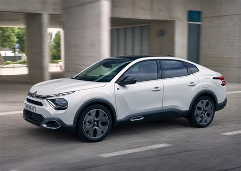 2023 Citroen C4 X Ocak Fiyat Listesi Ne Oldu C4 X Motor Seçenekleri